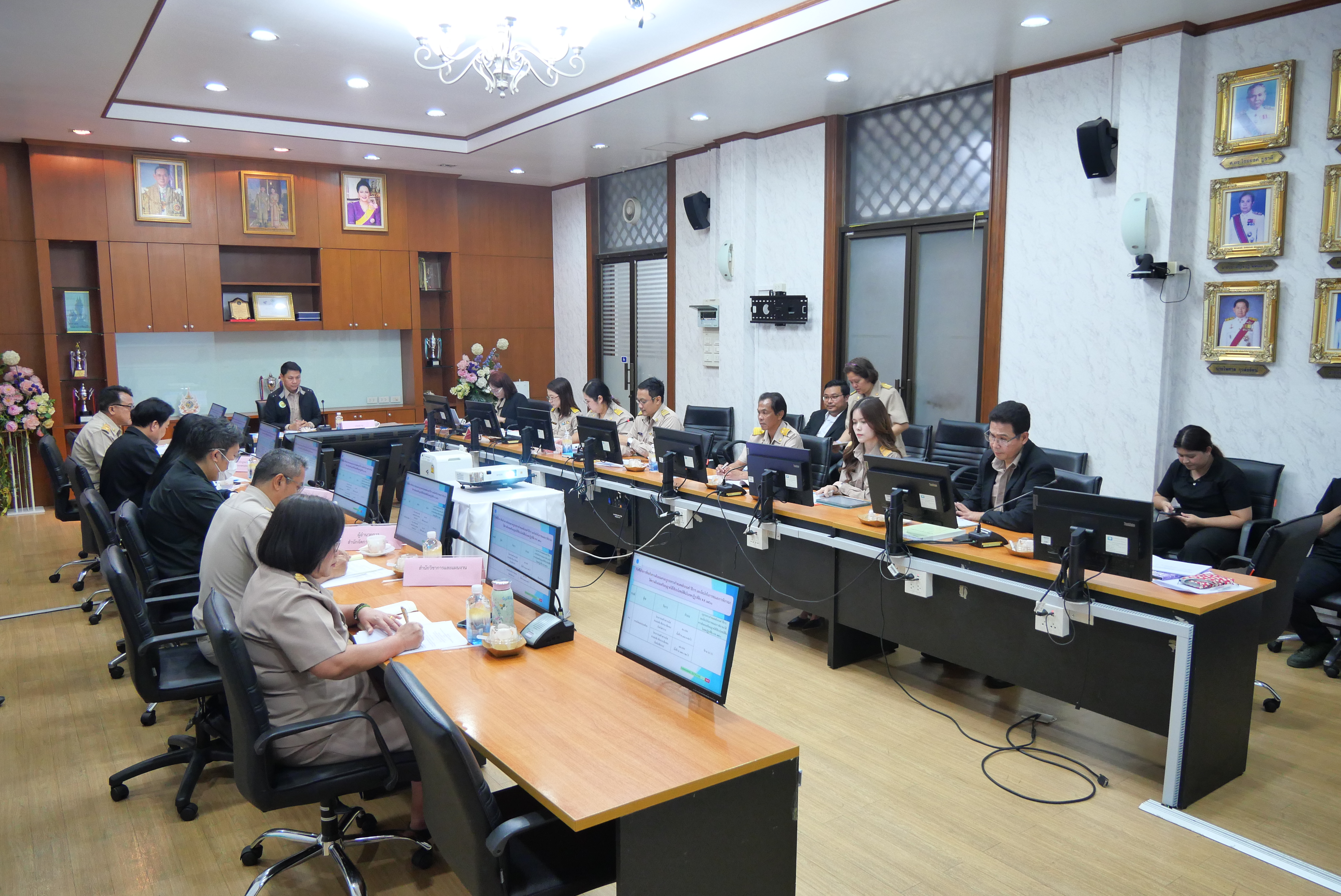 title - การประชุมคณะอนุกรรมการพิจารณาการให้ความยินยอมหรืออนุญาตการใช้ประโยชน์ที่ดินในเขตปฏิรูปที่ดิน ครั้งที่ 1/2569